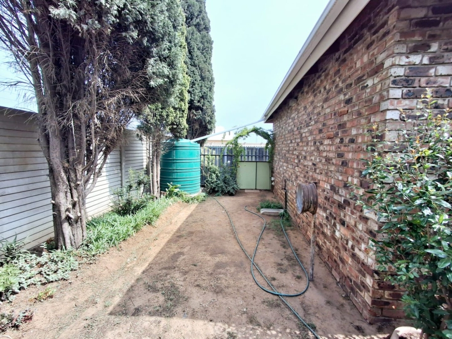  Bedroom Property for Sale in Sasolburg Industrial Zone 2 Free State